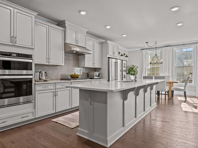 10210 Sablewood Dr APT 107