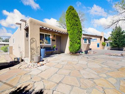 988 Avenida De Las Campanas