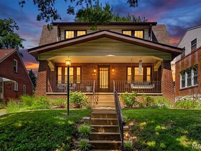 3073 Andover Dr