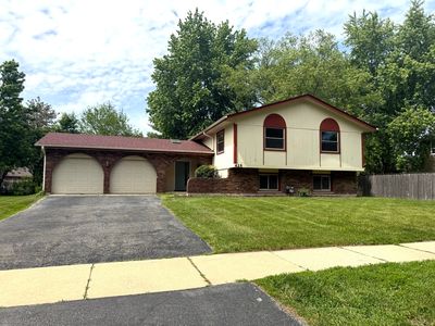 425 Carriage Hill Rd