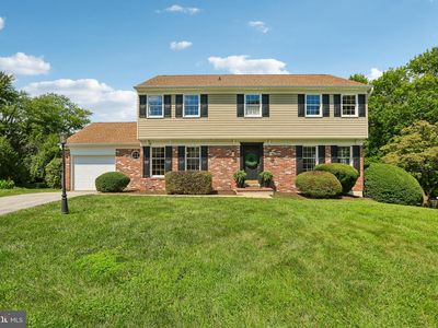 4 Overgate Ct