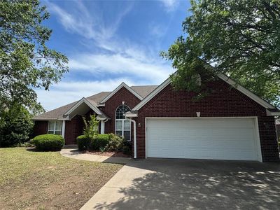 1011 Sterling Dr