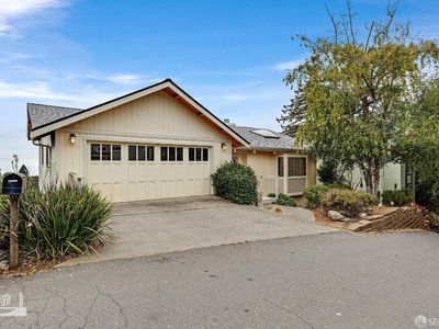 Property at 6631 Glen Oaks Way, Oakland, CA