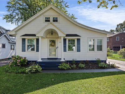 434 Crossfield Rd