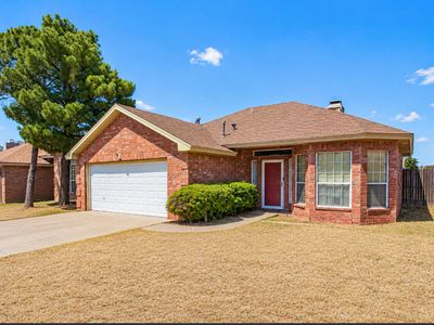 6112 8th Dr