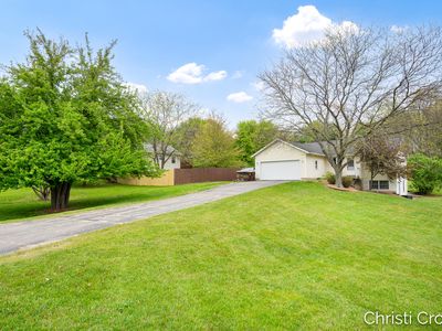 8414 Windstone Dr NE