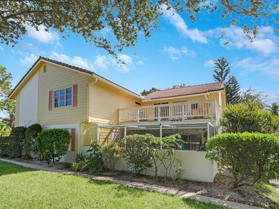 205 Seabreeze Circle