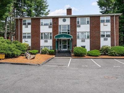 4 Colonial Dr #7