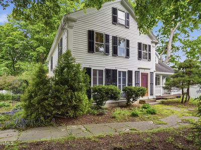 4 Stockbridge Rd
