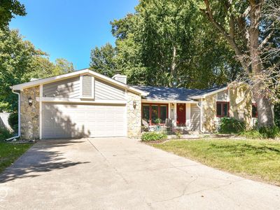 10030 Beam Ridge Dr