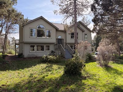 6245 Coopers Hawk Rd