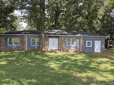 850 Ollie Howard Rd