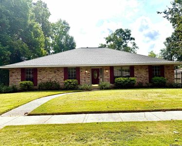 738 Bromley Dr