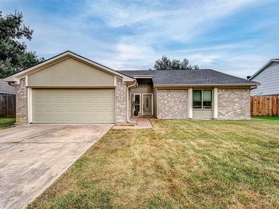 527 Promenade Blvd