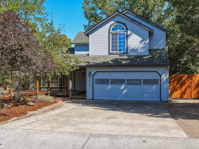 3044 NE Lansing Ct