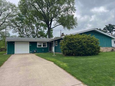 3212 S Saint Joseph St