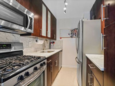 151-25 88th St APT 2M