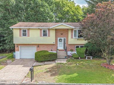 1037 Meade Ct