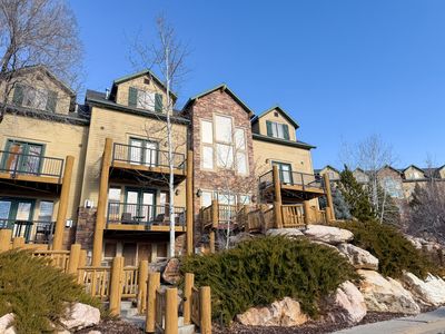 5060 E Lake View Dr #1109