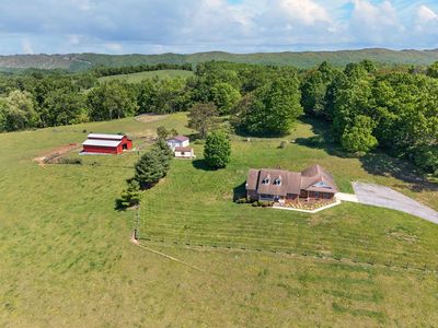 457 Boxwood Ln