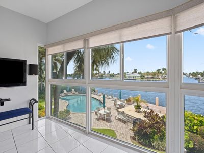 725 N RIVERSIDE Drive #203