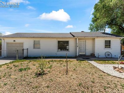 849 E Fountain Blvd
