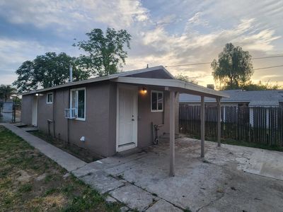 301 W Braden Avenue