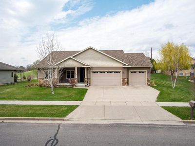 839 Rolling Oaks DRIVE