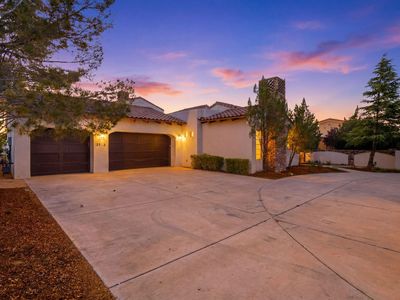 3723 Alamogordo Dr NW