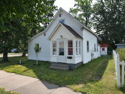 116 6th St E