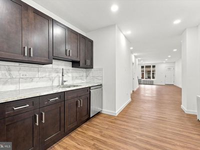 35 N Edgewood St