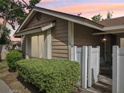 1650 S Campus Ave APT 98