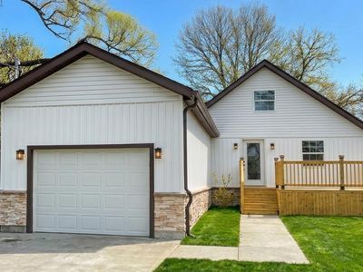 1038 Davis Rd