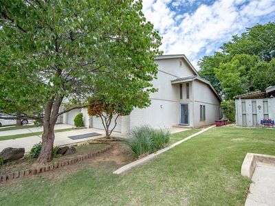 9805 Hefner Village Dr