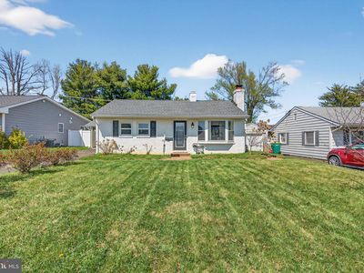 Property at 325 Austin Dr, Fairless Hills, PA