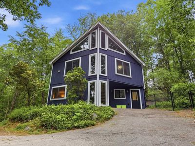 8 Orchard Drive