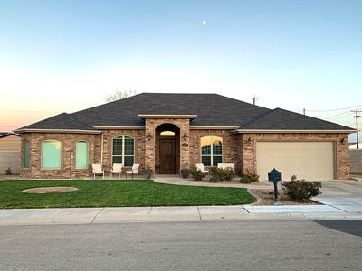 Property at 1407 Adams Dr, Artesia, NM
