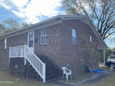 263 W 5th Street