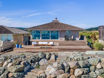 2556 Sunlight Beach Road