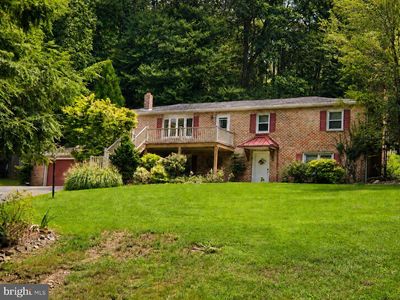 654 Woodlawn Dr