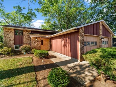 Property at 1423 Shaffer Dr, Lorain, OH