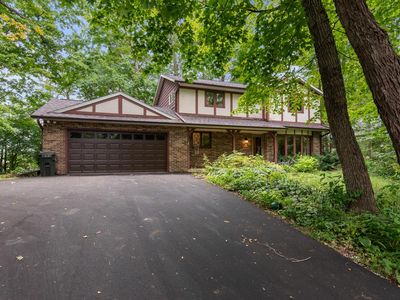 N8084 Peregrine LANE