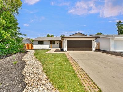 2321 McGregor Dr