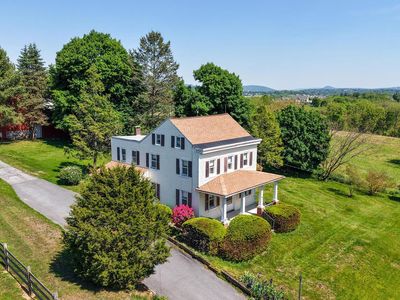 3577 State Hill Rd