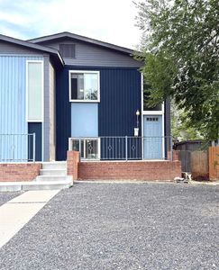 1011 Belford Ave