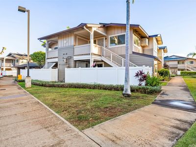 91-1013 Kamaaha Ave APT 302