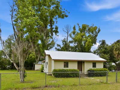 Property at 603 W Julia St, Perry, FL