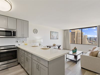 411 Hobron Ln APT 3402