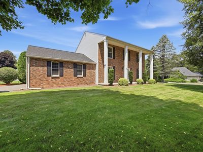 33 Kimberly Dr