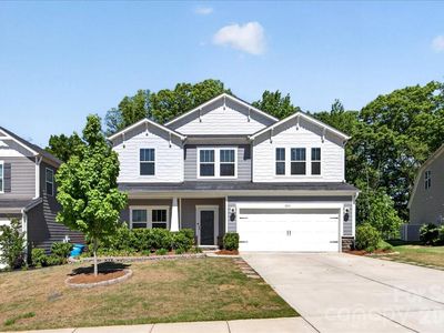 1220 Gossamer Hill Dr